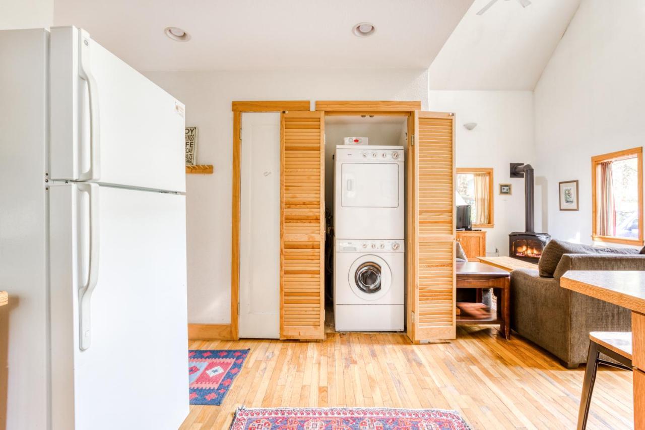 Wildwood Cabin Welches Экстерьер фото