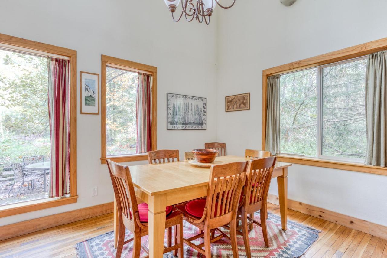Wildwood Cabin Welches Экстерьер фото