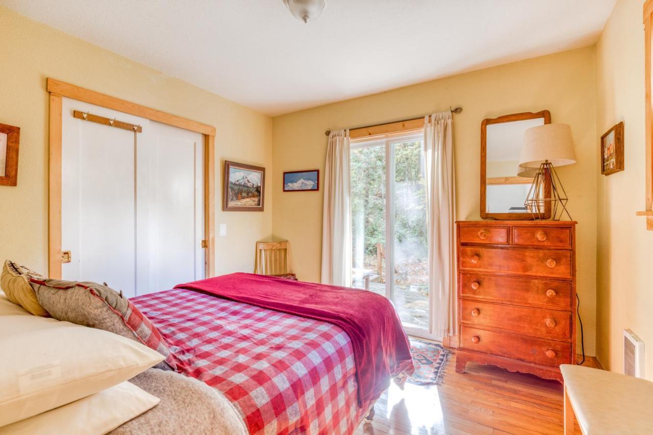 Wildwood Cabin Welches Экстерьер фото